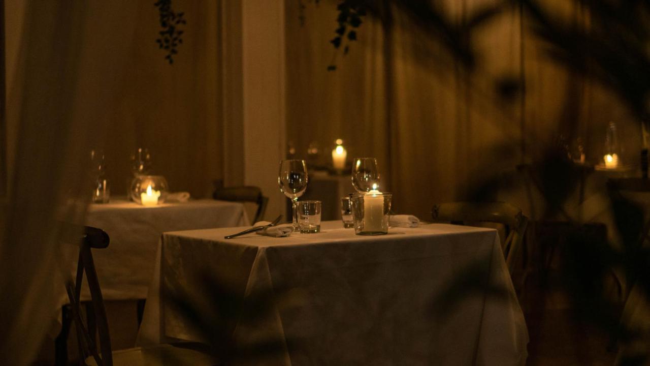 Amare Ristorante Locanda チェルトーザ・ディ・パヴィーア エクステリア 写真
